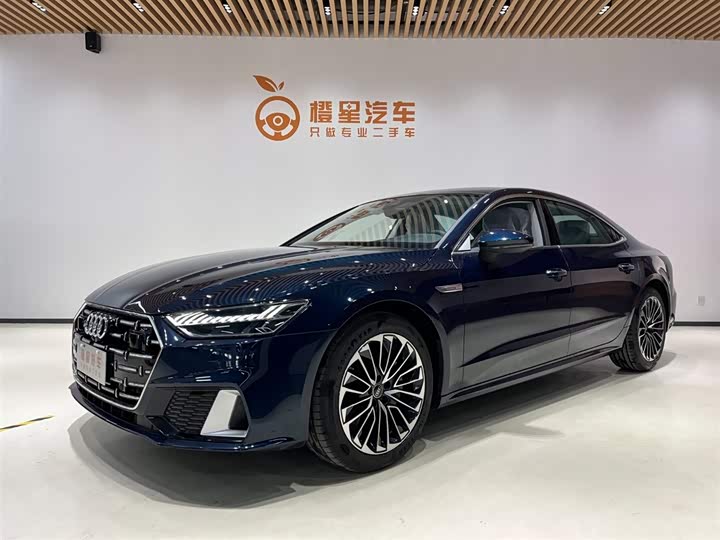 Фото 1 - Audi A7L