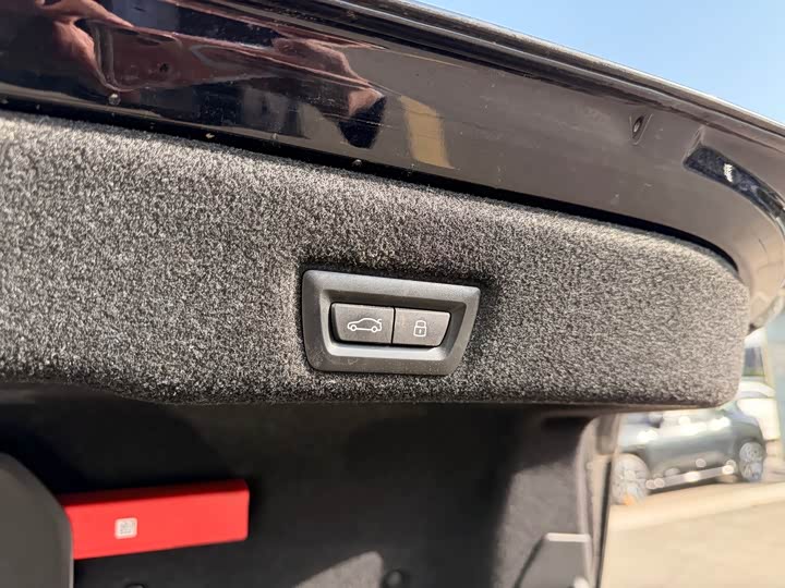 Фото 24 - BMW 5 Series