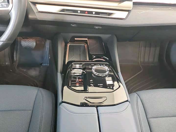 Фото 7 - BMW 5 Series