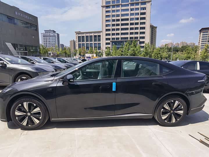 Фото 5 - Changan Deepal SL03