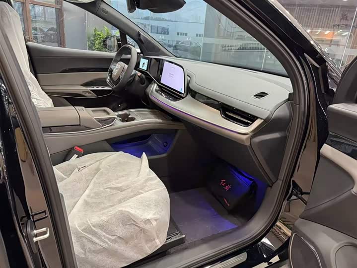 Фото 15 - Hongqi EHS7 (Tiangong 08)