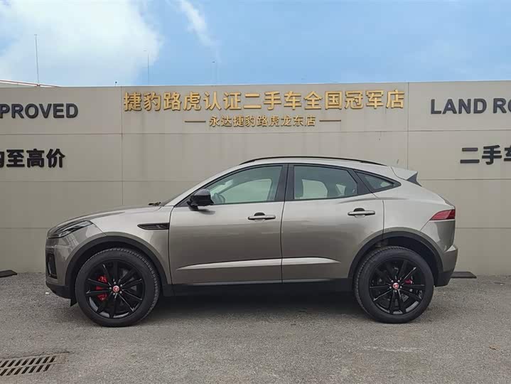 Фото 7 - Jaguar E-Pace