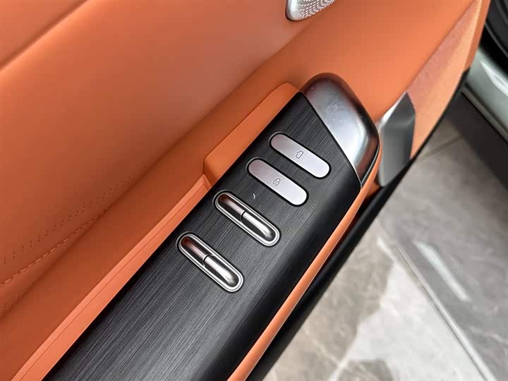 Фото 15 - Changan Qiyuan (Nevo) E07