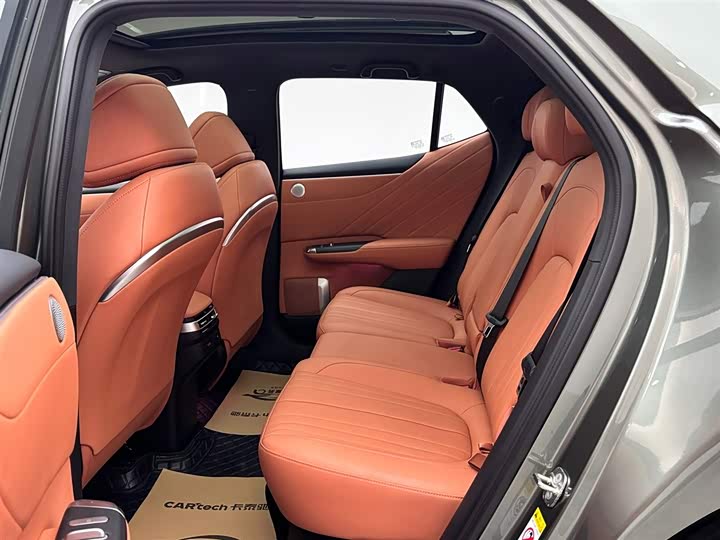 Фото 9 - Changan Qiyuan (Nevo) E07