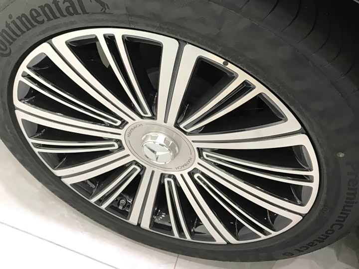 Фото 11 - Mercedes-Benz Maybach GLS