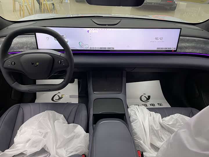 Фото 9 - Geely Jiyue 07