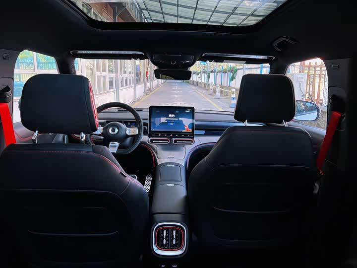 Фото 8 - Smart #1