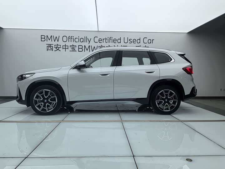Фото 4 - BMW X1