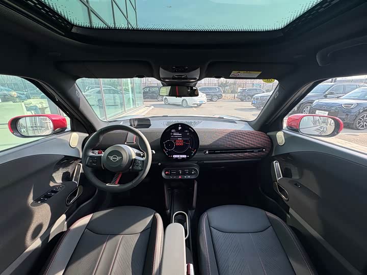 Фото 9 - Mini Aceman JCW