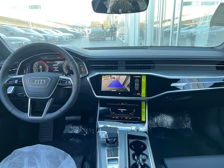 Фото 6 - Audi A6L