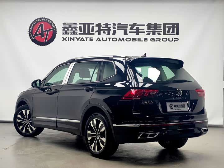 Фото 3 - Volkswagen Tiguan L Pro