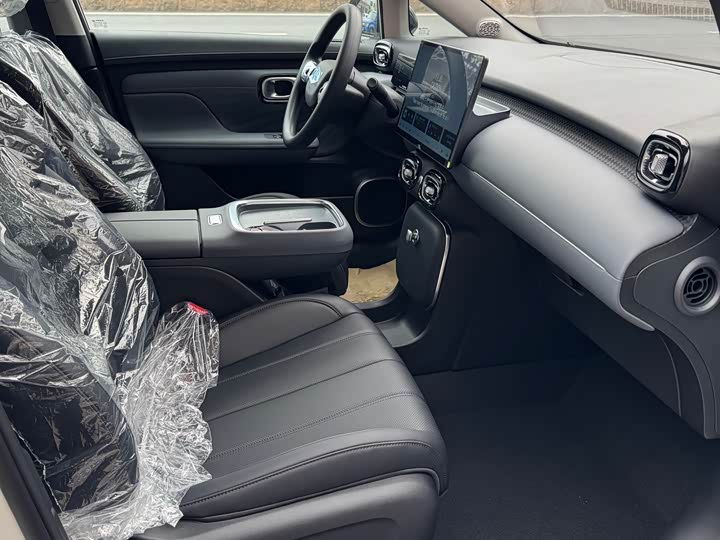 Фото 7 - GAC Aion UT