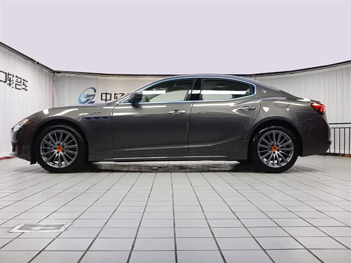 Фото 3 - Maserati Ghibli