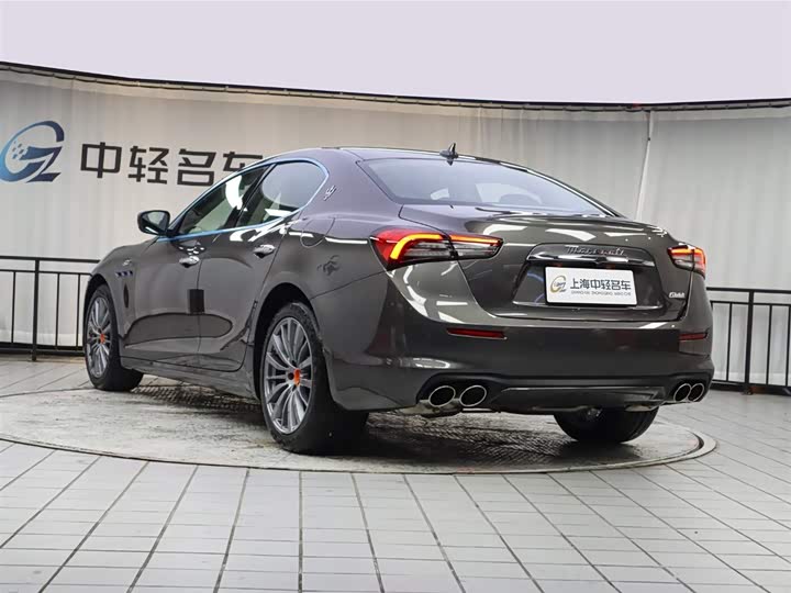 Фото 4 - Maserati Ghibli