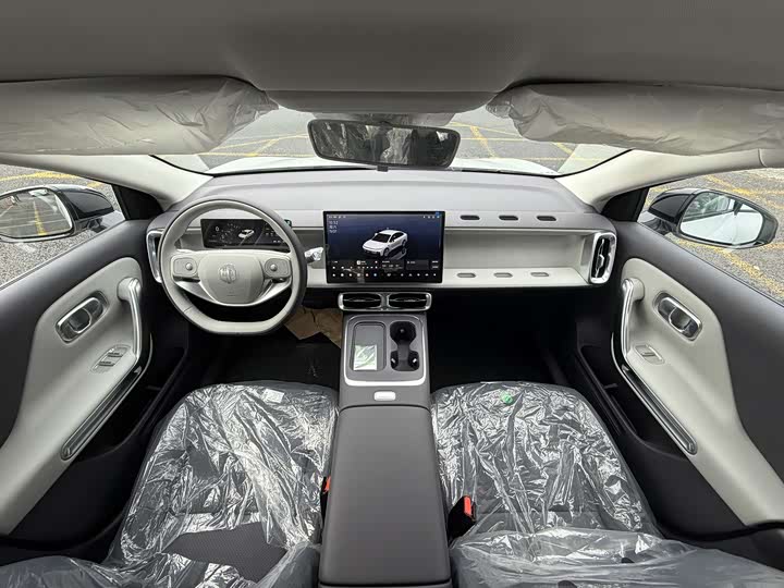 Фото 17 - Leapmotor B01