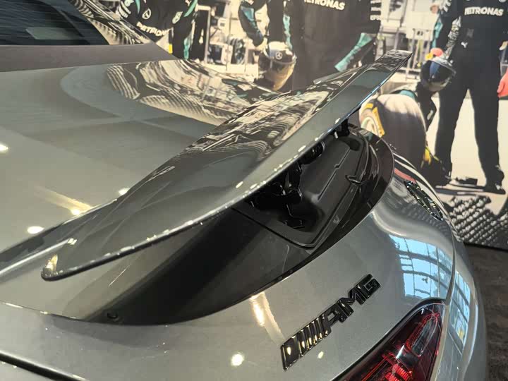 Фото 13 - Mercedes-Benz SL-Class AMG