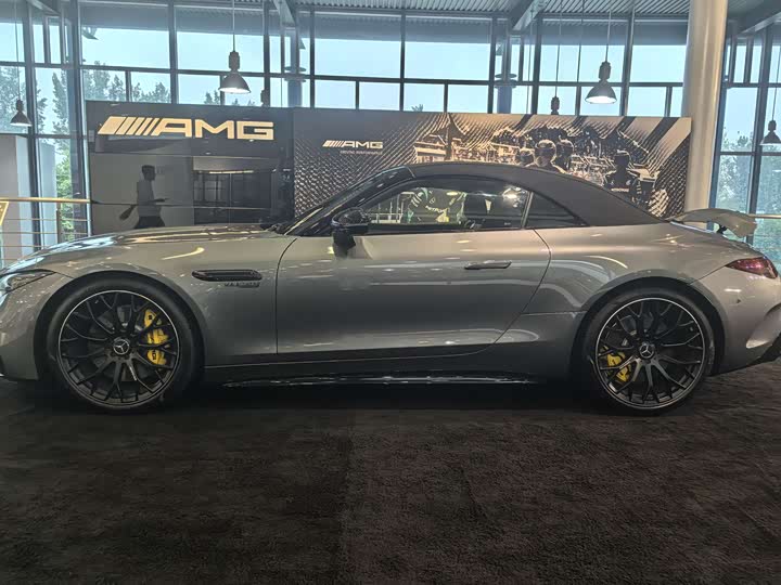 Фото 3 - Mercedes-Benz SL-Class AMG