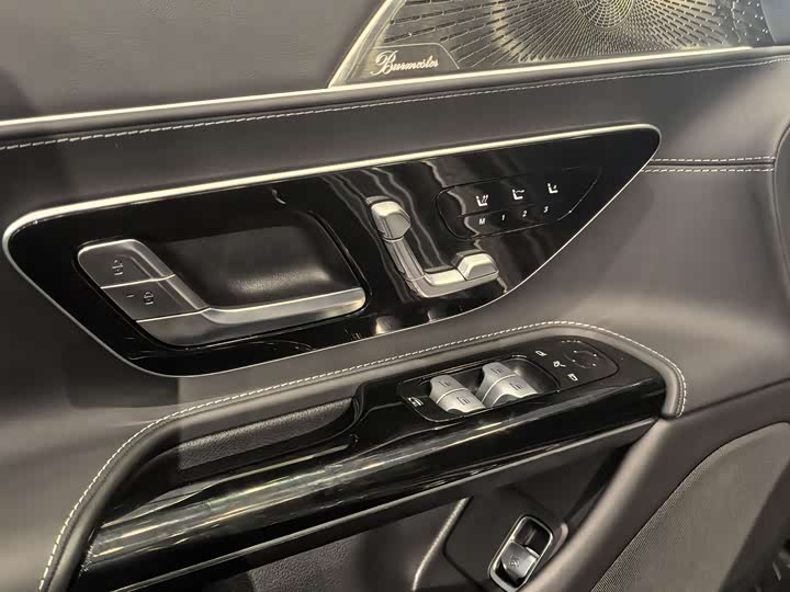 Фото 4 - Mercedes-Benz SL-Class AMG