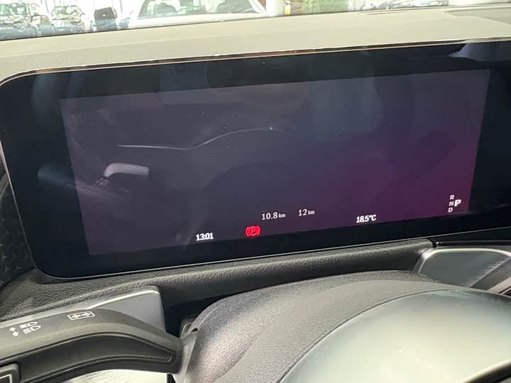 Фото 8 - Mercedes-Benz EQB