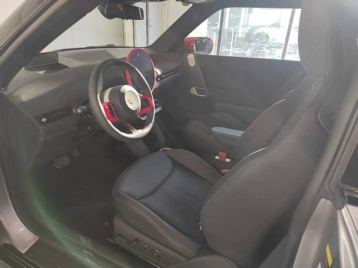 Фото 4 - Mini Cooper JCW