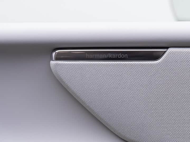 Фото 11 - Volvo XC70 Hybrid