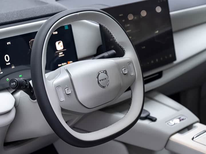 Фото 9 - Volvo XC70 Hybrid