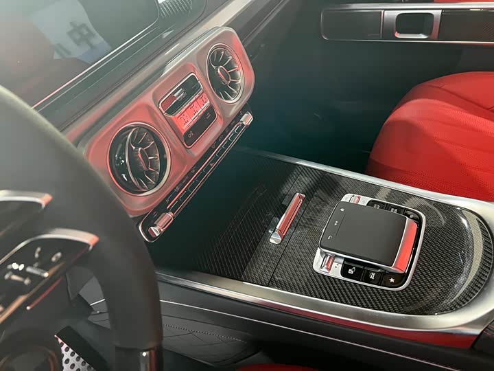 Фото 20 - Mercedes-Benz G-Class AMG