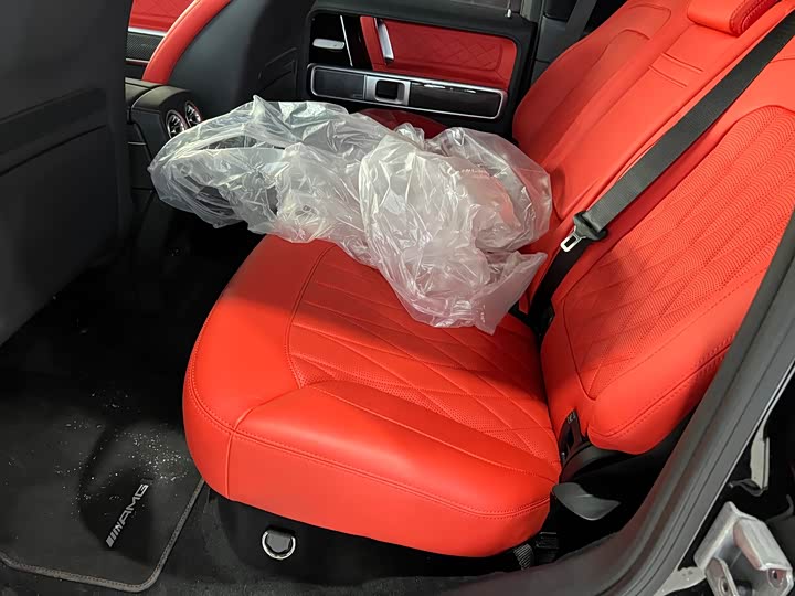 Фото 21 - Mercedes-Benz G-Class AMG