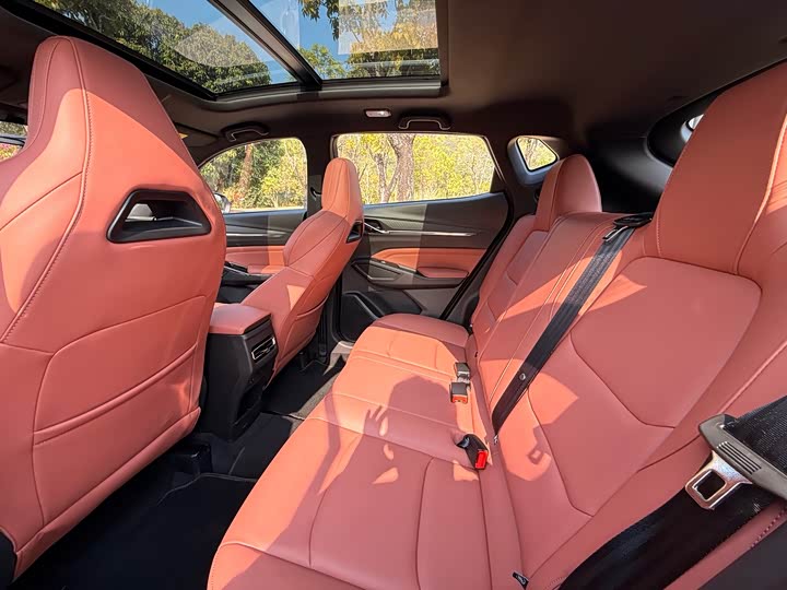 Фото 6 - Changan X5 Plus