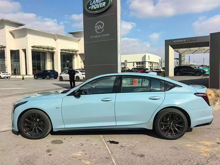 Фото 2 - Cadillac CT5