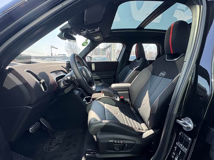 Фото 6 - Mini Countryman JCW