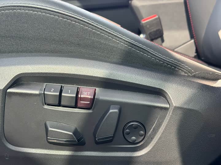 Фото 8 - Mini Countryman JCW