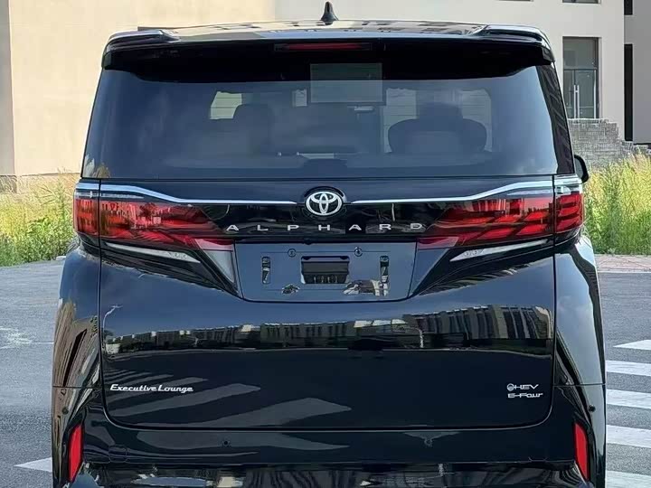 Фото 6 - Toyota Alphard