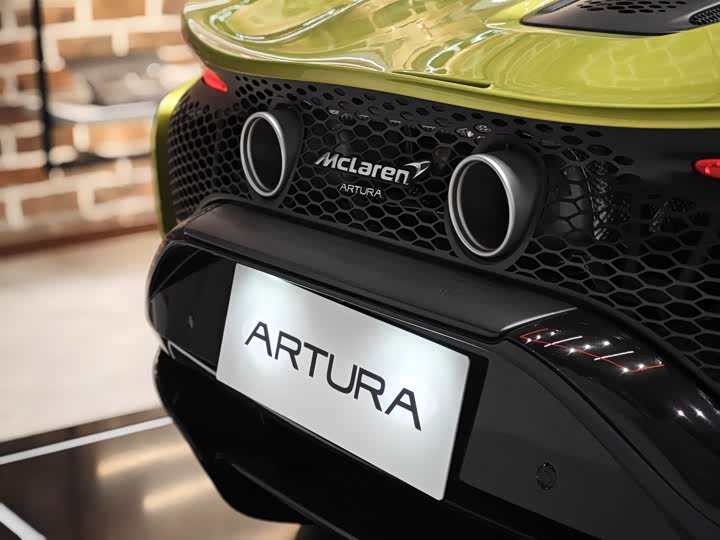 Фото 8 - McLaren Artura