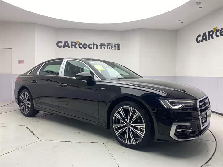 Фото 2 - Audi A6L