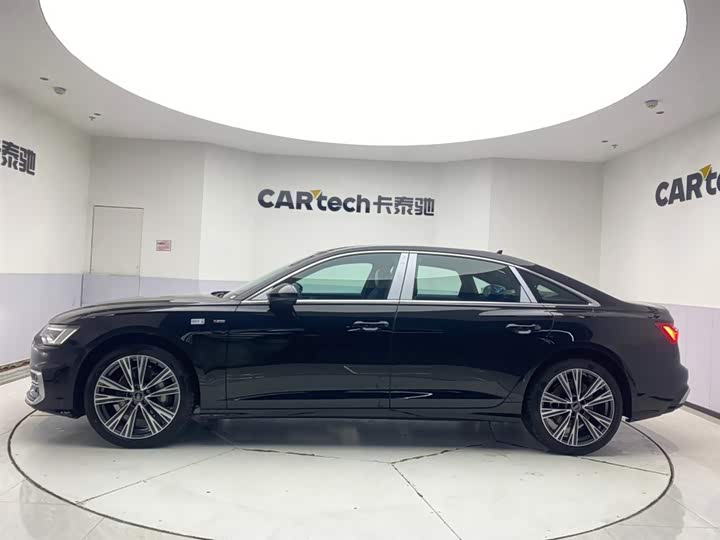 Фото 8 - Audi A6L