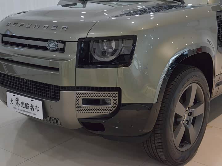 Фото 19 - Land Rover Defender