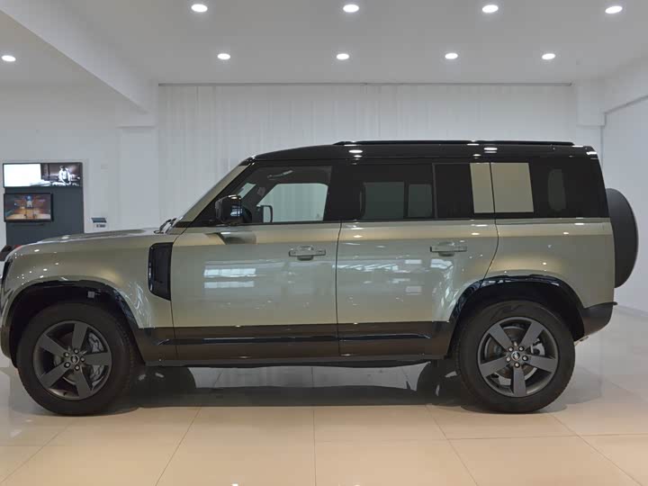 Фото 3 - Land Rover Defender