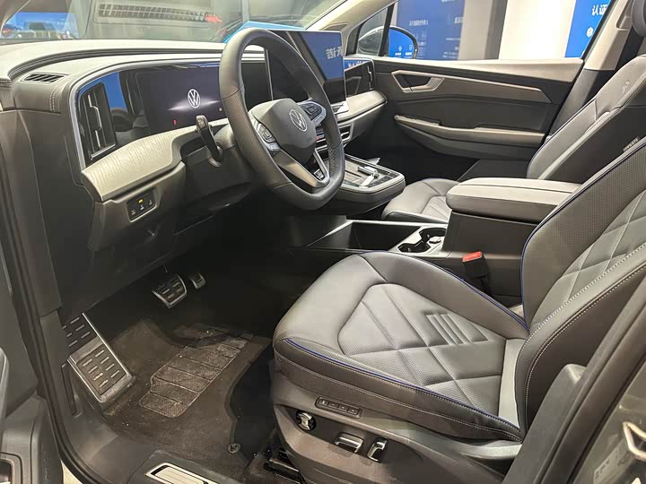 Фото 7 - Volkswagen Talagon