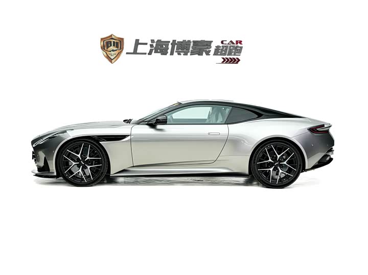 Фото 9 - Aston Martin DB12