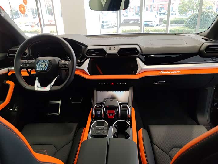 Фото 8 - Lamborghini Urus SE