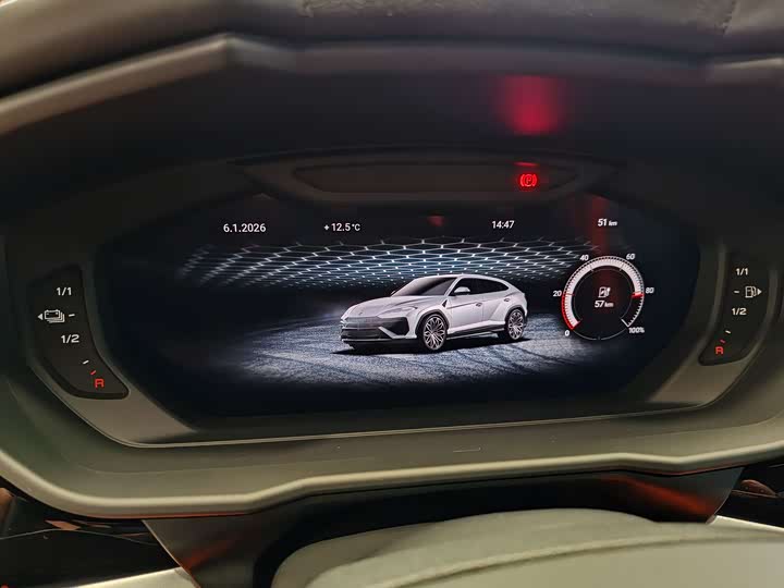 Фото 9 - Lamborghini Urus SE