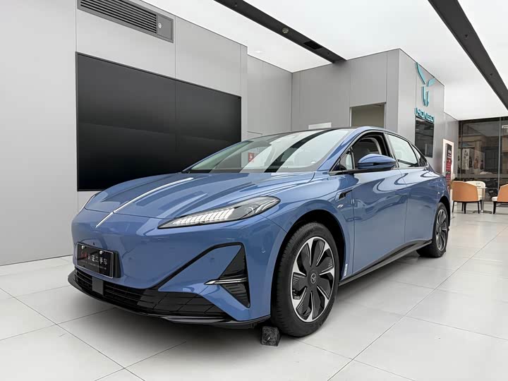 Фото 1 - Hongqi EH5 (Tiangong 05)