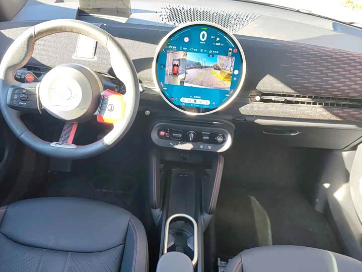 Фото 3 - Mini Aceman JCW