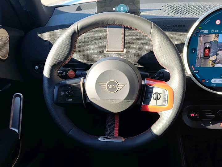 Фото 4 - Mini Aceman JCW