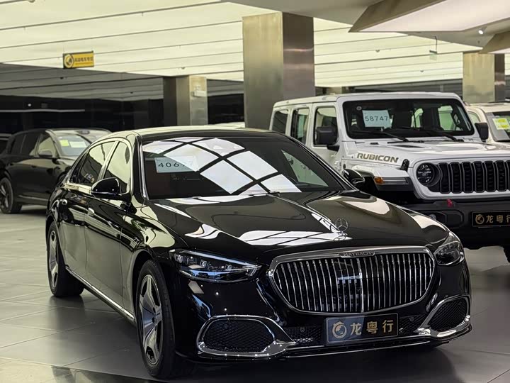 Фото 1 - Mercedes-Benz Maybach S-Class