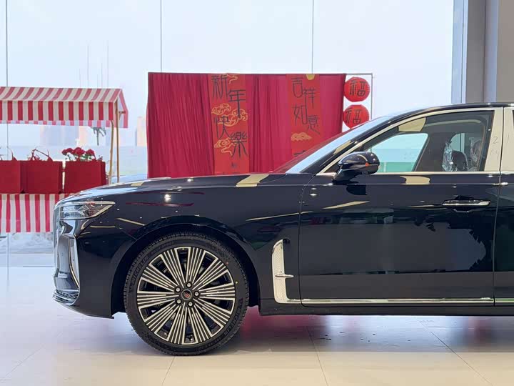 Фото 5 - Hongqi H9