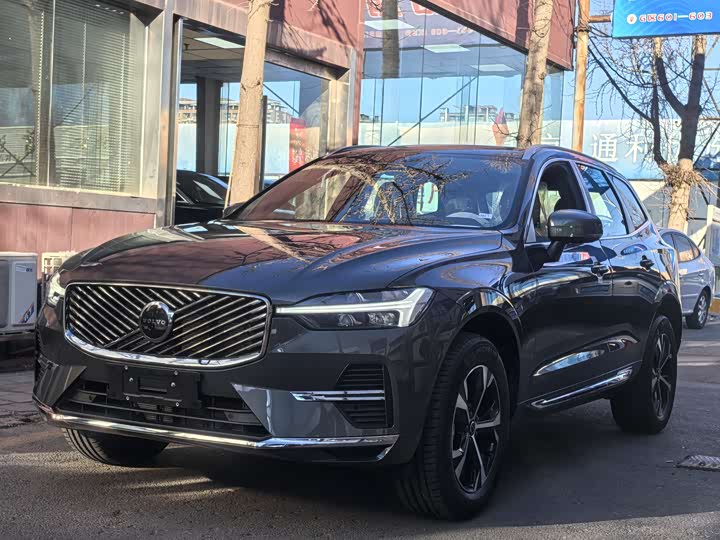 Фото 1 - Volvo XC60