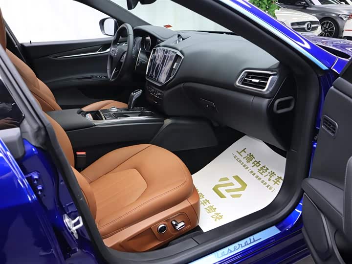 Фото 12 - Maserati Ghibli