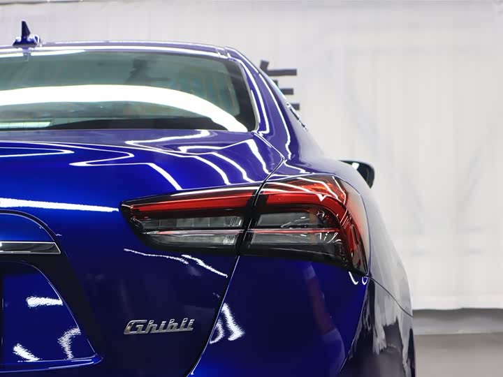 Фото 17 - Maserati Ghibli